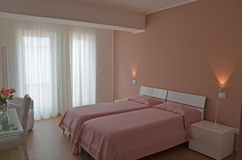 Hotel Residence Thalassa 레조디칼라브리아 객실 사진